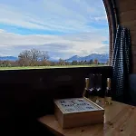 Holzfass Entspannung Pur Mit Schoenstem Bergblick 2 Daire *